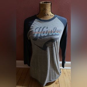 Women’s Harley Davidson shirt small